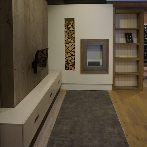 Showroom Meijvogel Hout